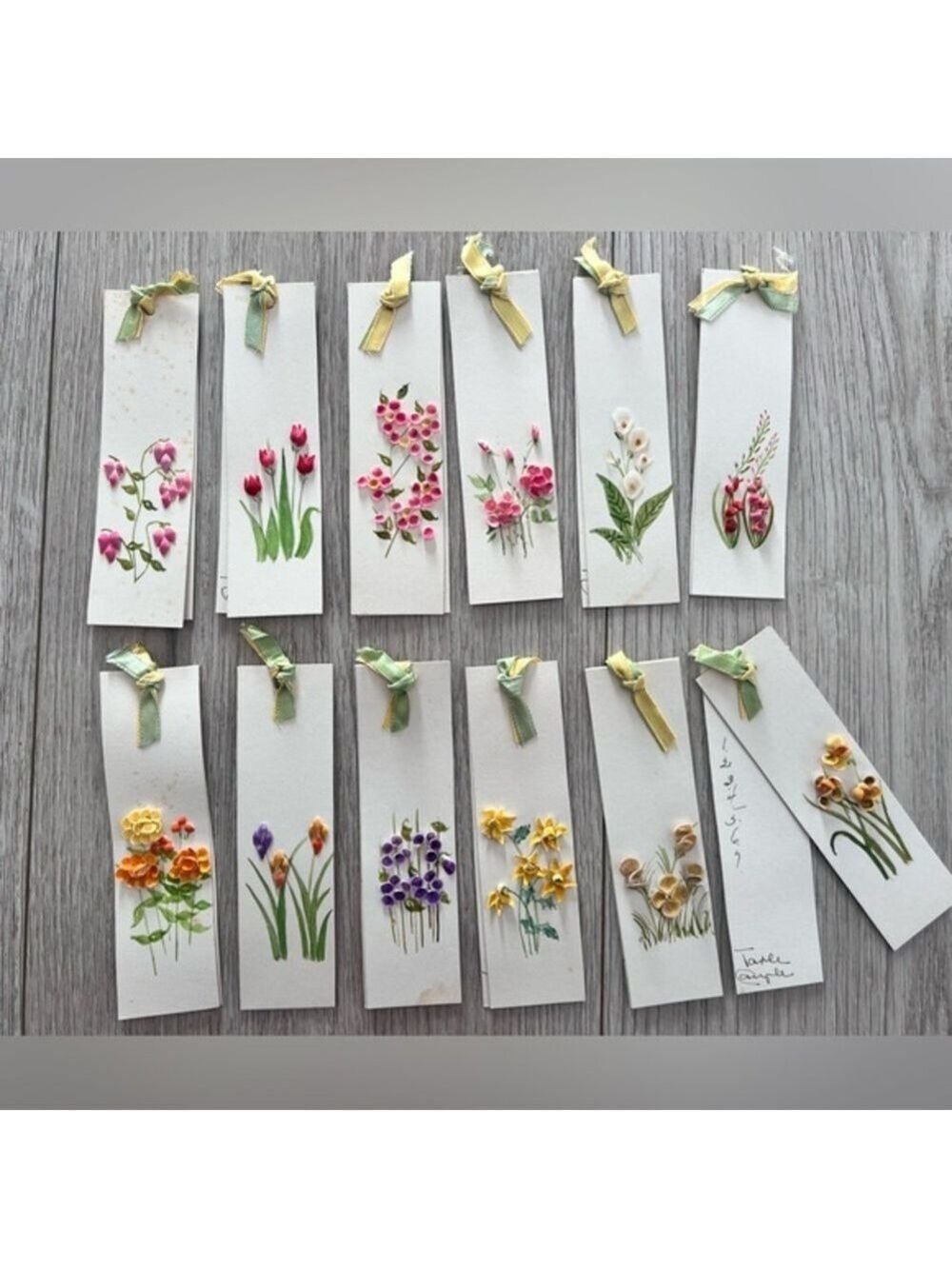 Vintage Handmade Bridge Tally Cards Paper Quilled Raised Flowers Embellishments